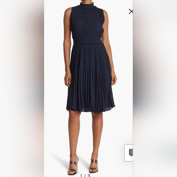 NEW! Nanette Lepore Pleated Sleeveless Dress Navy Blue Size 8 Midi/below knee - Picture 1 of 7